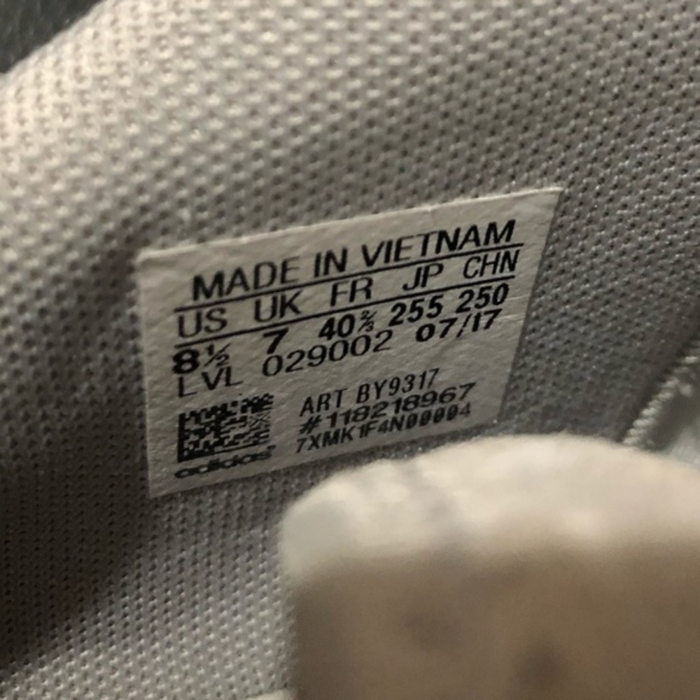 ADIDAS NMD R2 RUNNER - Picture 7 of 7